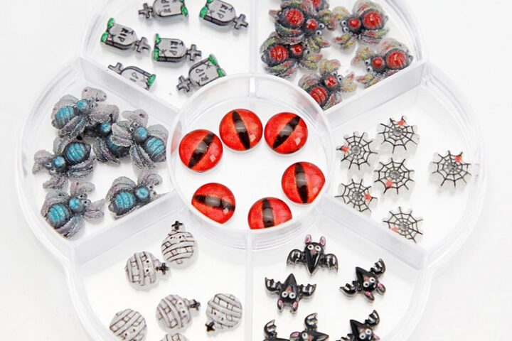 Gothic Nail Charm Set: Workflow Tips for Salons